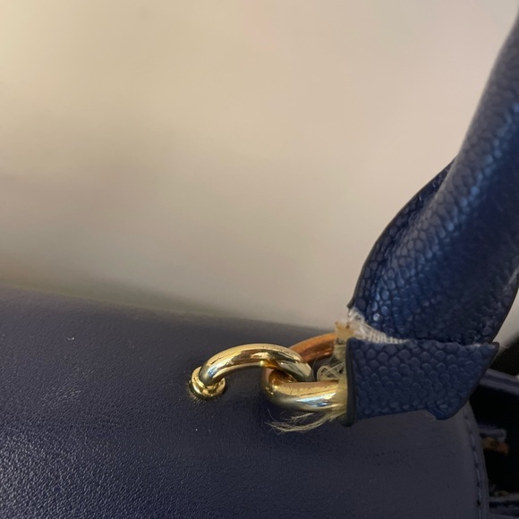 Versace 1969 Abbigliamento Sportivo
Also referred to as Versace 1969. - Picture 7 of 12